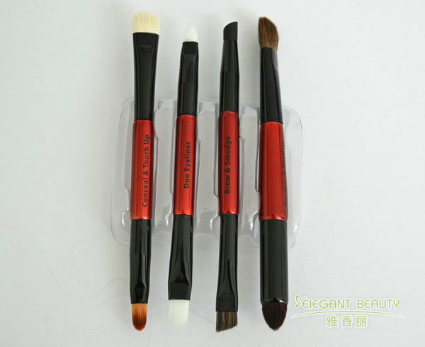 化妝刷套裝中包含哪些關鍵刷具，每個的作用是什么？