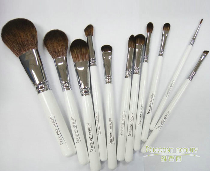 化妝需要哪些基礎工具？